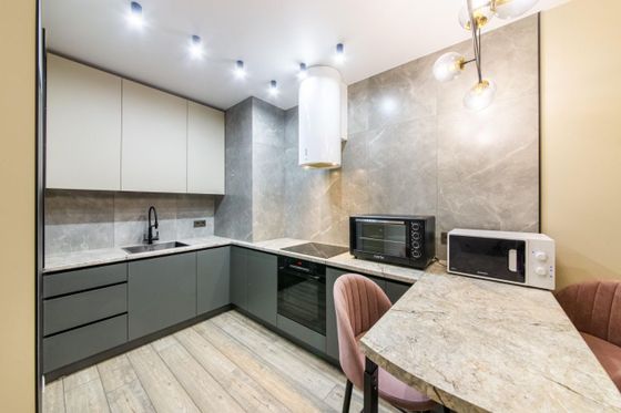 Продажа 1-комнатной квартиры 37,2 м², 3/23 этаж