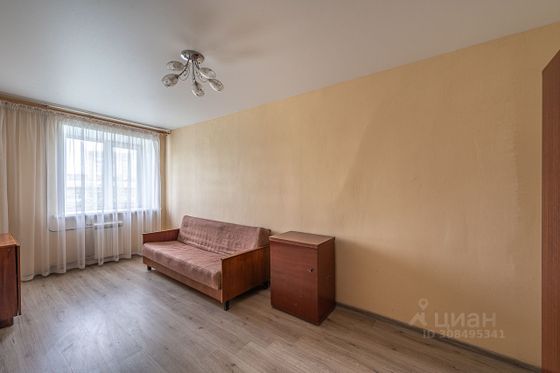 Продажа 3-комнатной квартиры 61 м², 4/5 этаж