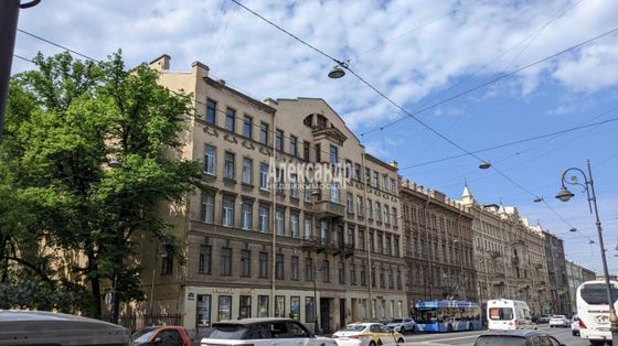 Продажа многокомнатной квартиры 164,7 м², 2/5 этаж