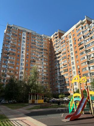 Продажа 3-комнатной квартиры 75 м², 1/17 этаж