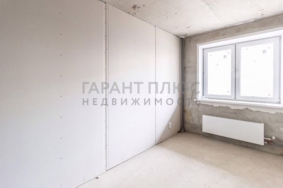 Продажа 2-комнатной квартиры 62,7 м², 1/13 этаж