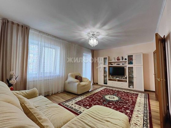 Продажа 2-комнатной квартиры 72 м², 3/9 этаж