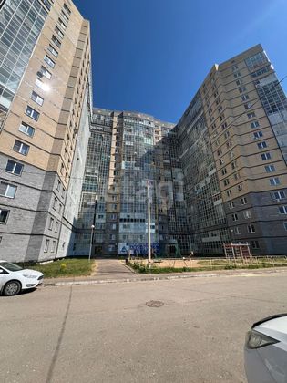 Продажа 2-комнатной квартиры 75 м², 14/17 этаж