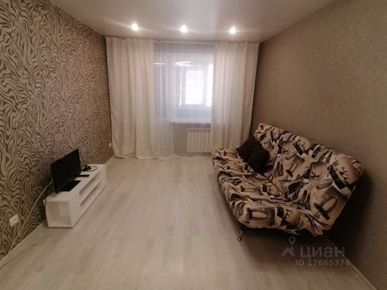 Аренда 1-комнатной квартиры 38 м², 1/9 этаж