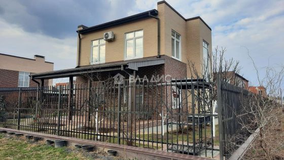 Продажа дома, 104 м², с участком 4,2 сотки