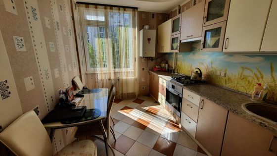 Продажа 2-комнатной квартиры 58 м², 2/10 этаж