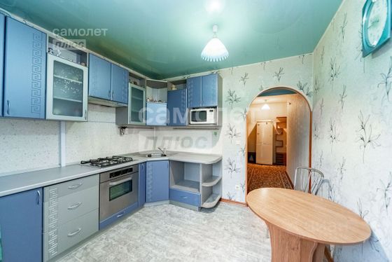 Продажа 3-комнатной квартиры 72 м², 1/4 этаж