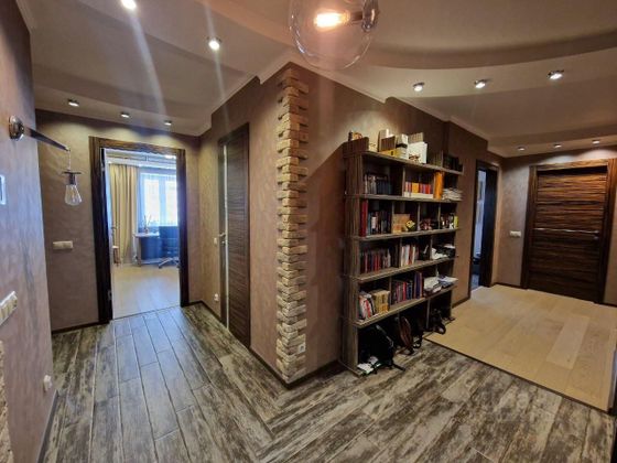 Продажа 3-комнатной квартиры 102,5 м², 7/23 этаж