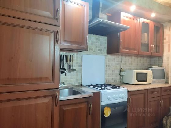 Продажа 3-комнатной квартиры 64 м², 1/5 этаж