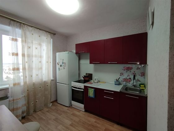 Аренда 1-комнатной квартиры 40 м², 10/10 этаж