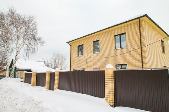 Продажа дома, 140 м², с участком 4,2 сотки