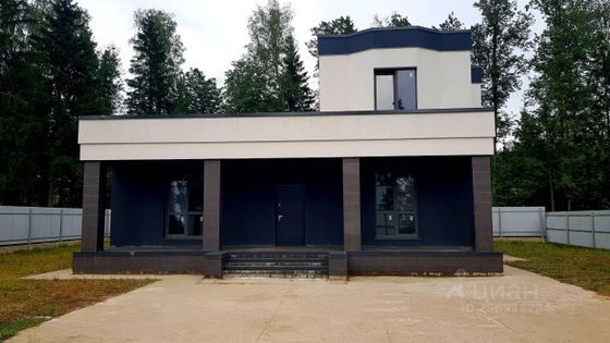 Продажа дома, 322 м², с участком 10 соток