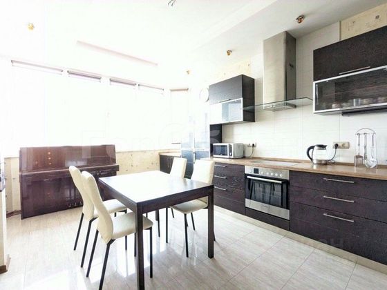 Продажа 2-комнатной квартиры 76 м², 12/18 этаж