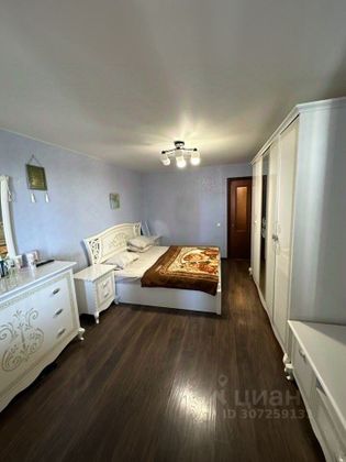 Продажа 2-комнатной квартиры 61 м², 9/10 этаж