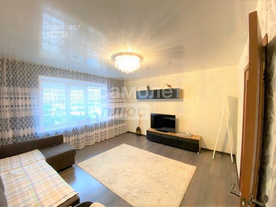 Продажа 3-комнатной квартиры 63,8 м², 1/9 этаж