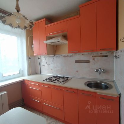 Продажа 3-комнатной квартиры 63 м², 2/2 этаж