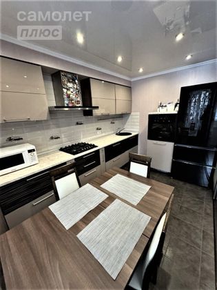 Продажа 3-комнатной квартиры 81 м², 3/10 этаж