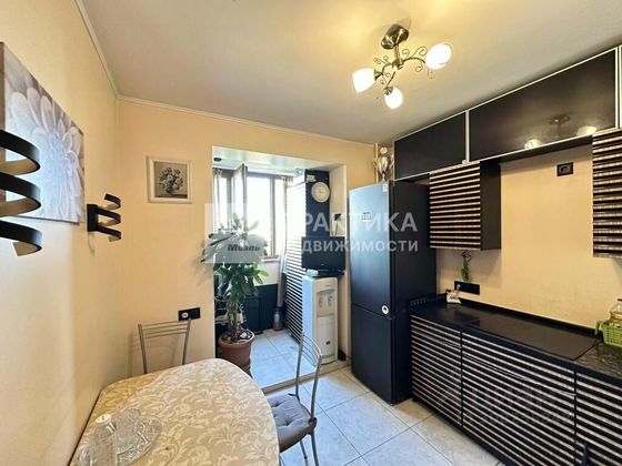 Продажа 3-комнатной квартиры 62,6 м², 9/9 этаж