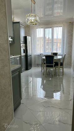 Продажа 3-комнатной квартиры 99 м², 7/10 этаж