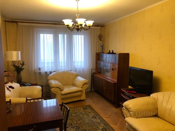 Продажа 3-комнатной квартиры 70 м², 3/16 этаж