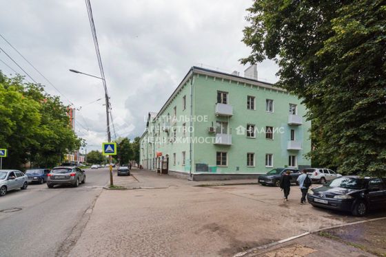 Продажа 4-комнатной квартиры 99 м², 3/3 этаж