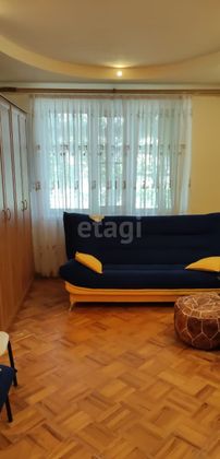 Продажа 2-комнатной квартиры 54 м², 1/10 этаж