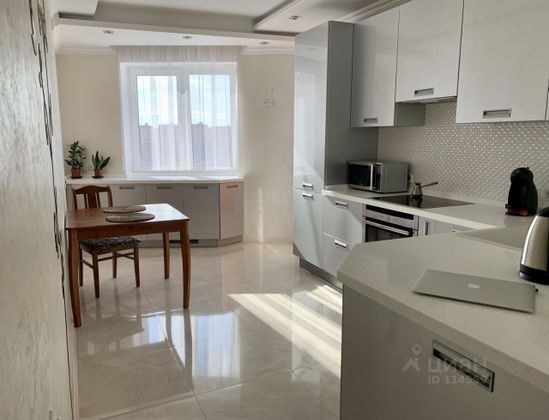 Продажа 1-комнатной квартиры 57 м², 17/22 этаж