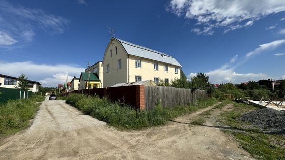 Продажа дома, 419 м², с участком 7,3 сотки