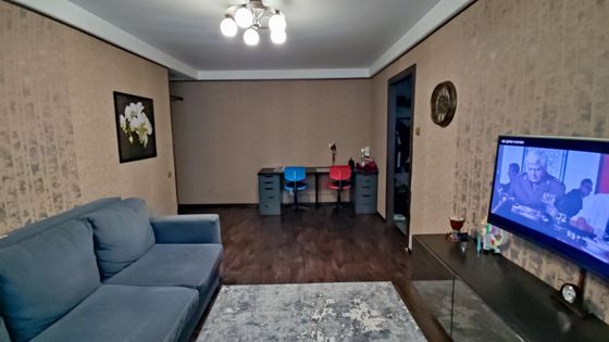 Продажа 3-комнатной квартиры 56,7 м², 1/5 этаж