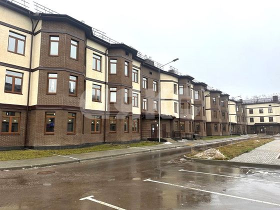 Продажа 1-комнатной квартиры 42 м², 2/3 этаж