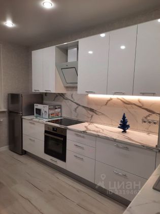 Продажа 1-комнатной квартиры 38 м², 2/10 этаж