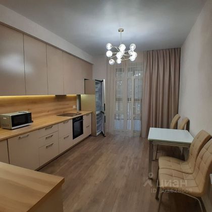 Аренда 3-комнатной квартиры 90 м², 12/17 этаж