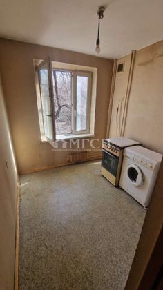 Продажа 1-комнатной квартиры 32 м², 2/9 этаж