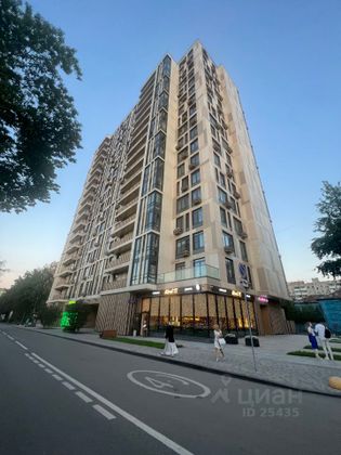 Продажа 3-комнатной квартиры 116 м², 4/20 этаж