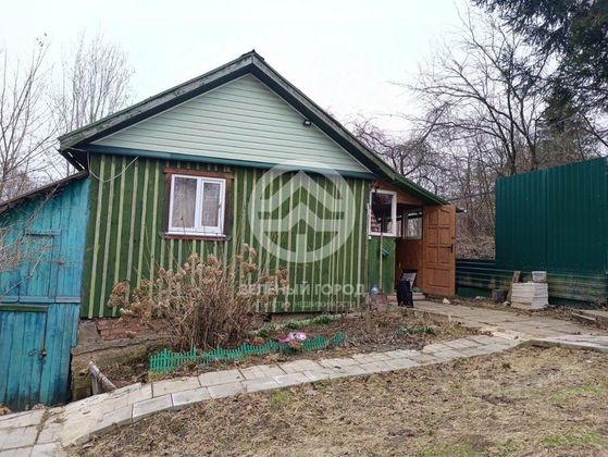 Продажа дома, 30 м², с участком 6 соток