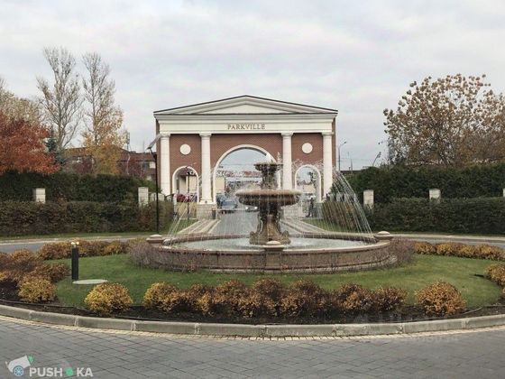 Аренда дома, 900 м², с участком 35 соток