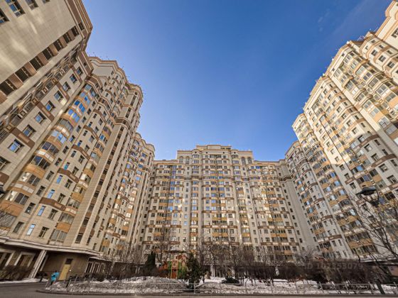 Продажа 4-комнатной квартиры 148 м², 2/22 этаж