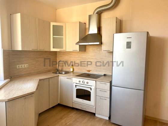 Продажа 2-комнатной квартиры 60 м², 16/22 этаж