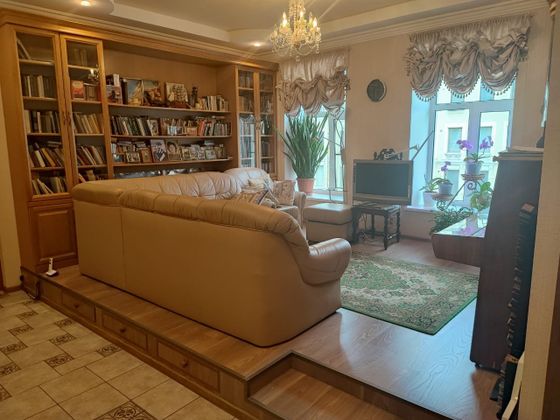 Продажа 4-комнатной квартиры 117,8 м², 4/4 этаж