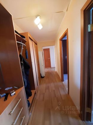 Продажа 3-комнатной квартиры 64 м², 2/9 этаж