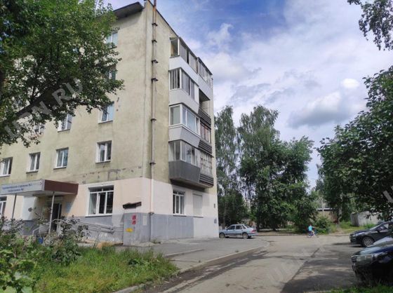 Продажа 4-комнатной квартиры 76 м², 2/5 этаж