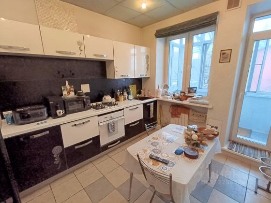 Продажа 3-комнатной квартиры 75 м², 4/5 этаж