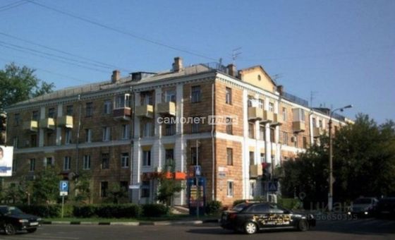 Продажа 2-комнатной квартиры 56 м², 4/4 этаж