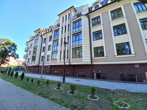 Продажа 4-комнатной квартиры 100 м², 4/5 этаж