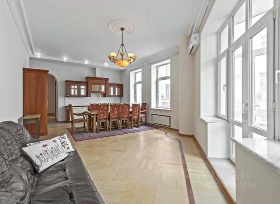 Продажа 4-комнатной квартиры 150 м², 5/7 этаж