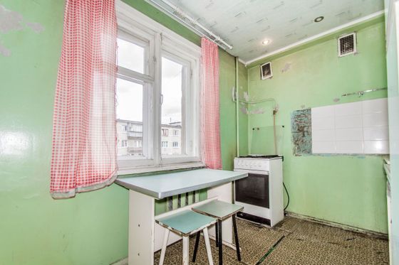 Продажа 3-комнатной квартиры 59 м², 4/5 этаж