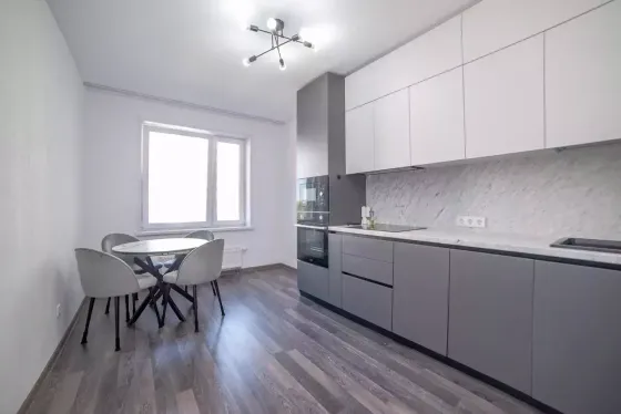 Продажа 2-комнатной квартиры 48 м², 4/10 этаж