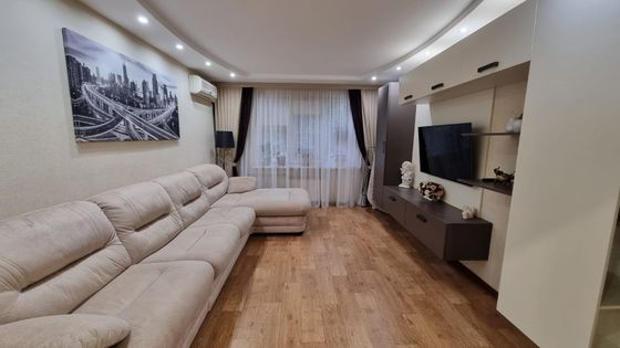 Продажа 3-комнатной квартиры 67 м², 1/9 этаж