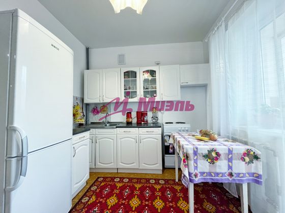 Продажа 1-комнатной квартиры 37,7 м², 1/3 этаж