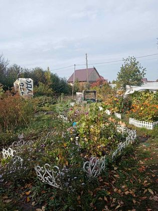 Продажа дома, 15 м², с участком 8 соток